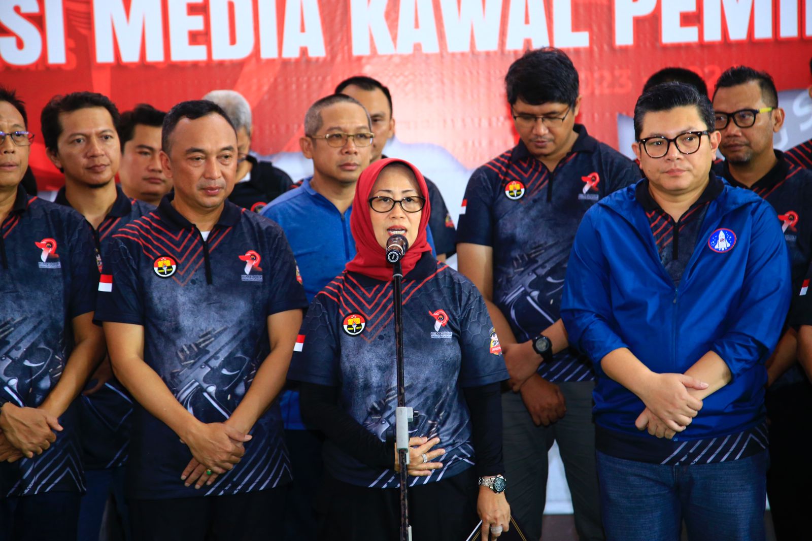 Ketua Dewan Pers, Ninik Rahayu bersama Polri, Dewan Pers, Pimpinan Media saat Deklarasi Pemilu Damai 2024. (Foto: Harianwarga.id)