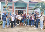 Sambangi Posko Pengungsian, Juventus Club Indonesia Chapter Larantuka Serahkan Bantuan