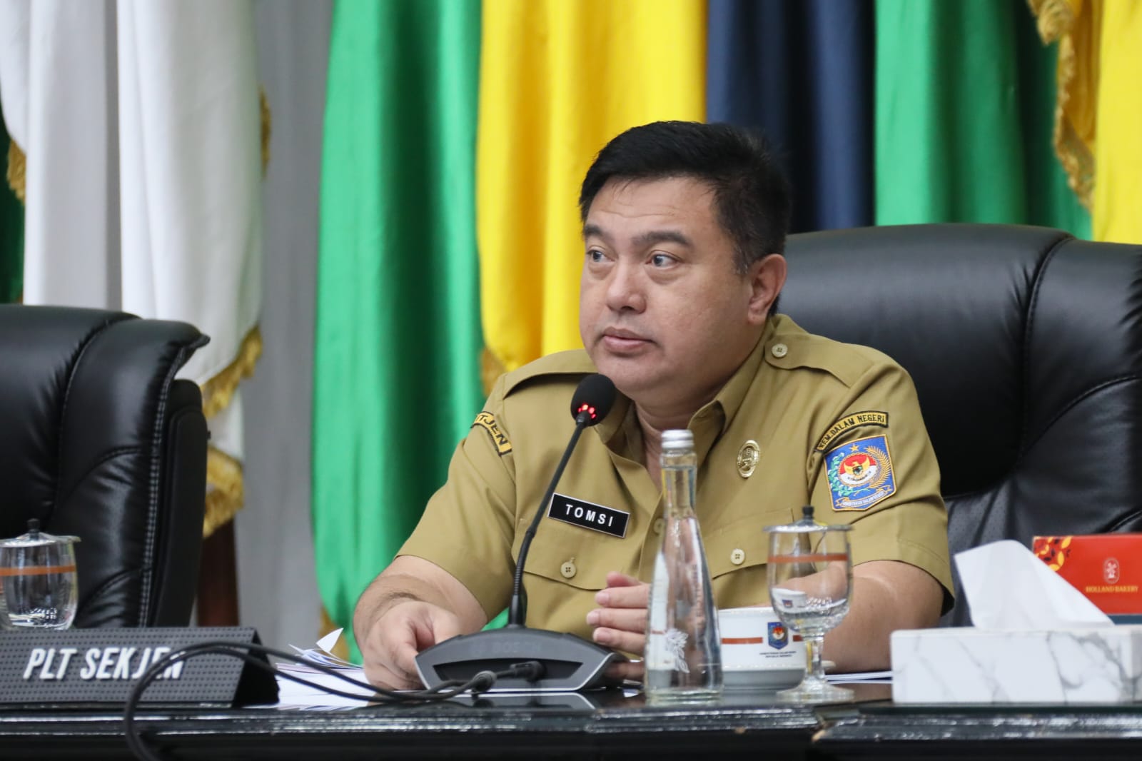 Pelaksana Tugas (Plt.) Sekretaris Jenderal (Sekjen) Kementerian Dalam Negeri (Kemendagri) Tomsi Tohir. (Foto: Harianwarga.id)