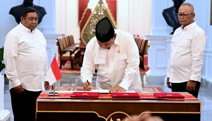 Presiden Prabowo Subianto Tandatangani PP Tentang Penghapusan Piutang Macet UMKM