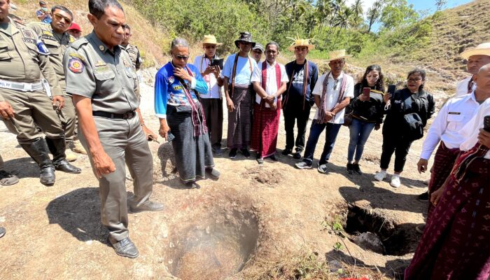 Melihat Langsung Dapur Alam, Direktur BOPLBF Akui Keunikan Budaya Atakore