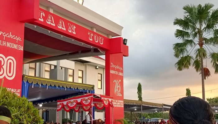 Perdana Pimpin Apel HUT Otonomi, Ada yang Kurang Mengelok dari Bupati Kanis Tuaq