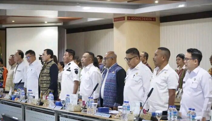 Direksi Baru Bank NTT Ditetapkan: Gubernur Melki Mandatkan Akselerasi Transformasi, Bupati Lembata Tagih Kinerja Kredit Produktif