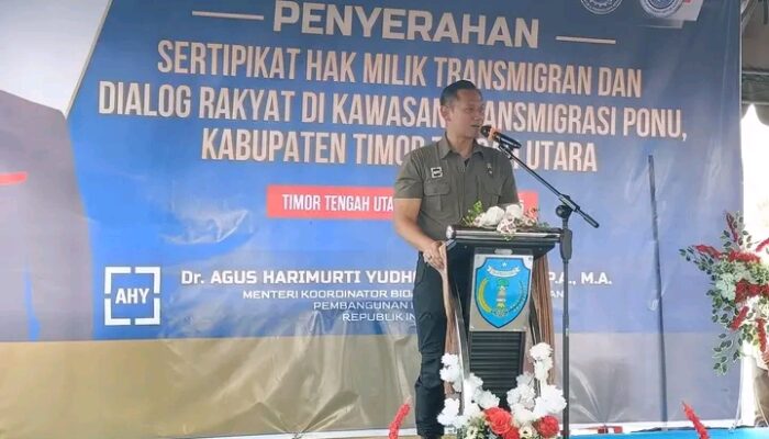 Menko Pembangunan Kewilayahan AHY Kunjungi Kawasan Transmigrasi Ponu, Bupati Belu Hadir Dalam Penyerahan Sertipikat Hak Milik Transmigran