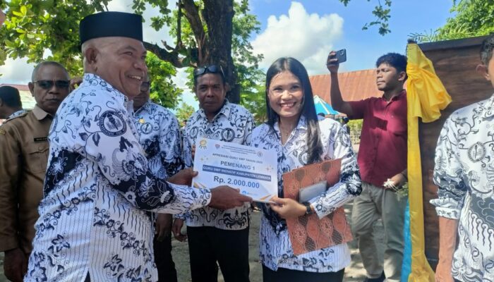 Di Puncak Hari Guru Nasional, Bupati Lembata Serukan Transformasi Pendidikan: Guru Hebat, Indonesia Kuat