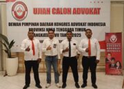 Tiga personil LBH SIKAP didampingi Direktur LBH SIKAP LEMBATA. Foto: (Harianwarga/Van)