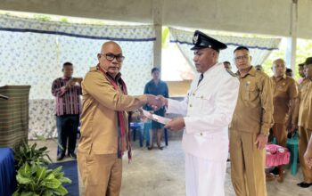 Bupati Lembata Lantik Kepala Desa PAW Tanjung Batu Periode 2021–2029