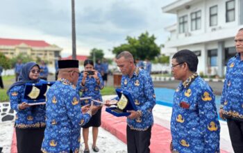 12 Sekolah di Lembata Terima Penghargaan Adiwiyata 2025, Bupati Tekankan Pentingnya Pendidikan Lingkungan. Foto: Harianwarga/Ivan.