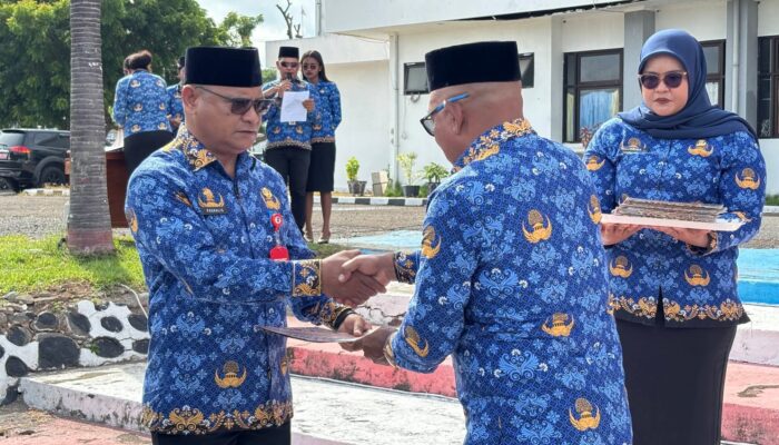SAKIP Jadi Instrumen Kinerja Berbasis Hasil, Pemkab Lembata Serahkan SAKIP Award kepada 36 Penerima
