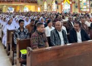 Bupati Lembata, Petrus Kanisius Tuaq menghadiri Tahbisan Uskup Larantuka. (Harianwarga/Ist).