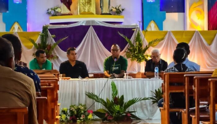 Paroki Salib Suci Hoelea Gelar Penguatan Agen Pastoral