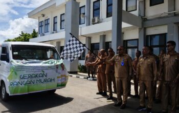 Pemkab Lembata Gelar Gerakan Pangan Murah (GPM) Jelang HBKN, 75 Ton Bahan Pokok Disalurkan. Foto: Istimewa.