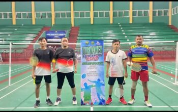 Kedua dari kiri, Suhendra Saputra, Ketua Pengadilan Negeri Kelas II Luwuk, Banggai, Sulawesi Tengah. Foto: Istimewa.