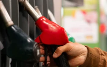 Harga BBM naik mulai April 2026 untuk jenis non-subsidi seperti Pertamax dan Dexlite, dipicu dampak konflik Timur Tengah terhadap harga minyak dunia. Foto: Istimewa.