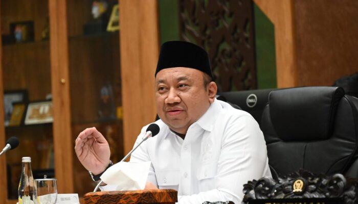 Efisiensi Anggaran Jangan Korbankan Pendidikan: DPR Minta Pemda Pertahankan Guru PPPK Paruh Waktu