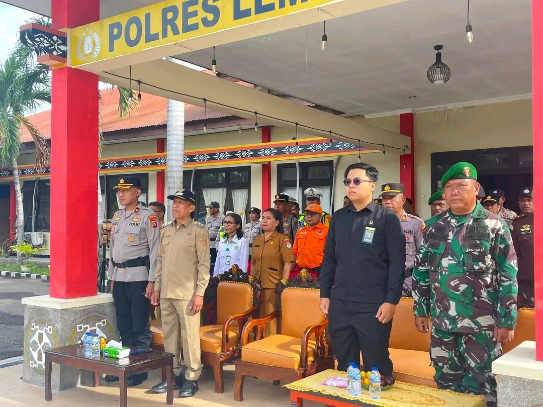 Wakil Bupati Lembata Hadiri Apel Operasi Semana Santa Turangga 2026 untuk Pengamanan Paskah. Foto: Istimewa.