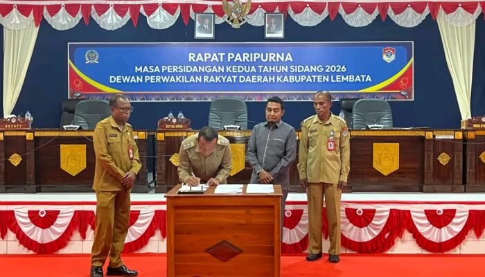 Rapat Paripurna VIII DPRD Lembata: Sinergi Pemerintah dan DPRD Tetapkan Ranperda Kabupaten Layak Anak & Ketenagakerjaan