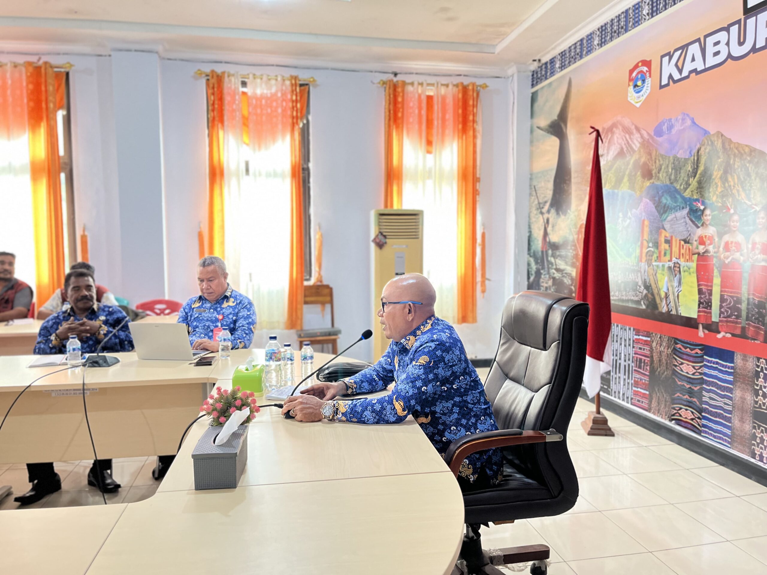 Bupati Lembata Pasang Tenggat Ketat Benahi Data PBI JKN: 3.059 Peserta Diverifikasi Ulang. Foto: Istimewa.