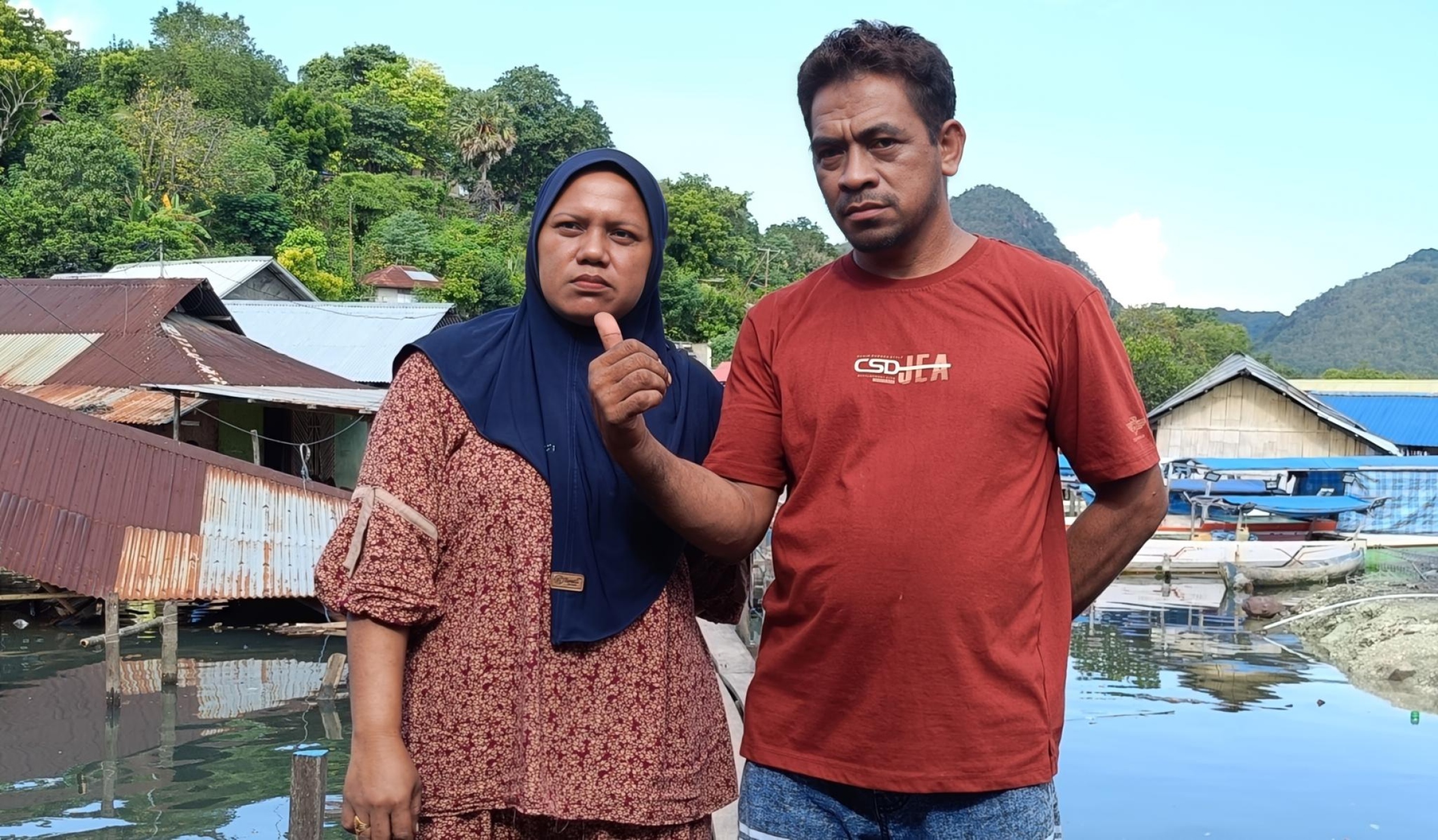 Sulaiman Wahid Witak bersama Istrinya, Jamilia Muhamad Safari. Foto: Istimewa.