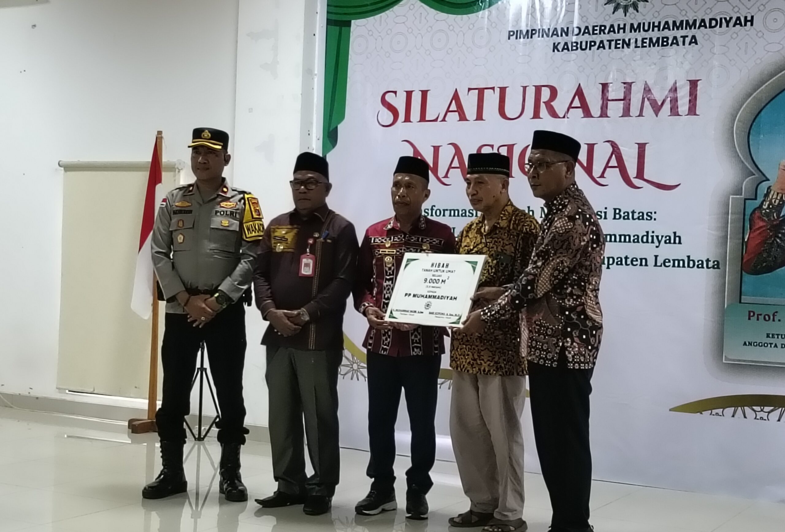 Silaturahmi Nasional Muhammadiyah di Lembata: Hj. Muhamad Nasir Laode Hibahkan 9.000 m² Tanah, Muhammadiyah Perkuat Peran di Lembata. Foto: Istimewa.