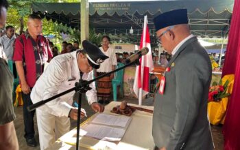 Bupati Lembata Lantik Penjabat Kepala Desa Leuwayan, Dorong Sinergi Percepatan Pembangunan. Foto: Istimewa.