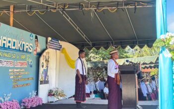 Bupati Lembata Pimpin Apel Hardiknas ke-67: Tekad Wujudkan Pendidikan Bermutu dan Berakar Budaya. Foto: Istimewa.