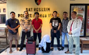 Sat Reskrim Polres Lembata Jemput Pelaku Pencurian di Larantuka. Foto: Istimewa.