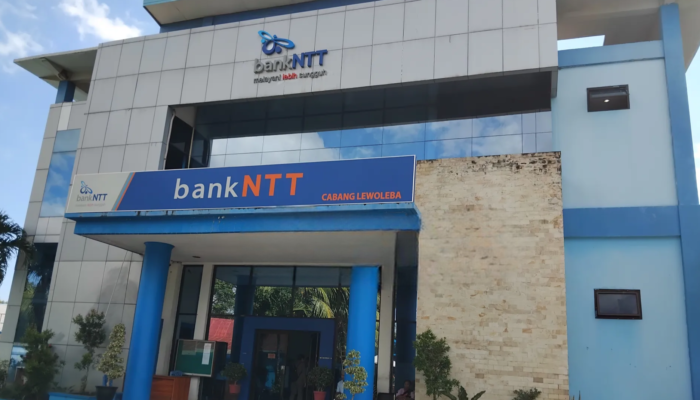Nasabah Bank NTT Lembata Pertanyakan Kredit Rp230 Juta, Minta CCTV Dibuka