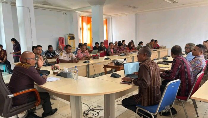 Pemkab Lembata Gelar Rapat HET Ayam Broiler, Fokus Kemandirian Daging dan Dukungan Peternak Lokal