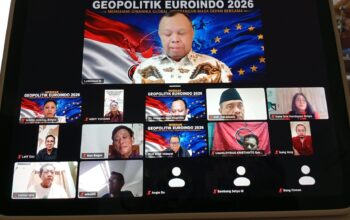 Membaca Ulang Jalan Revolusi: Demokrasi Harus Kembali Pada Tujuan Bernegara