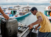 Carut-Marut Distribusi BBM Subsidi di Lembata, Dugaan Jual Beli Rekomendasi Seret Nama Pejabat. Foto: Istimewa.