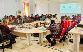 Bupati Lembata P. Kanisius Tuaq Pimpin Rapat Evaluasi APBD dan Program Strategis 2026. Foto: Istimewa.