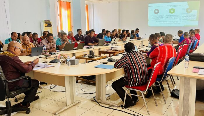 Bupati Lembata P. Kanisius Tuaq Pimpin Rapat Evaluasi APBD dan Program Strategis 2026