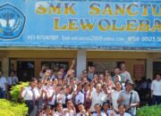 Java Lava Group Kunjungi SMKS SANCTUS Lewoleba: Momentum Edukasi dan Budaya. Foto: Ivan Apelabi/Harianwarga.