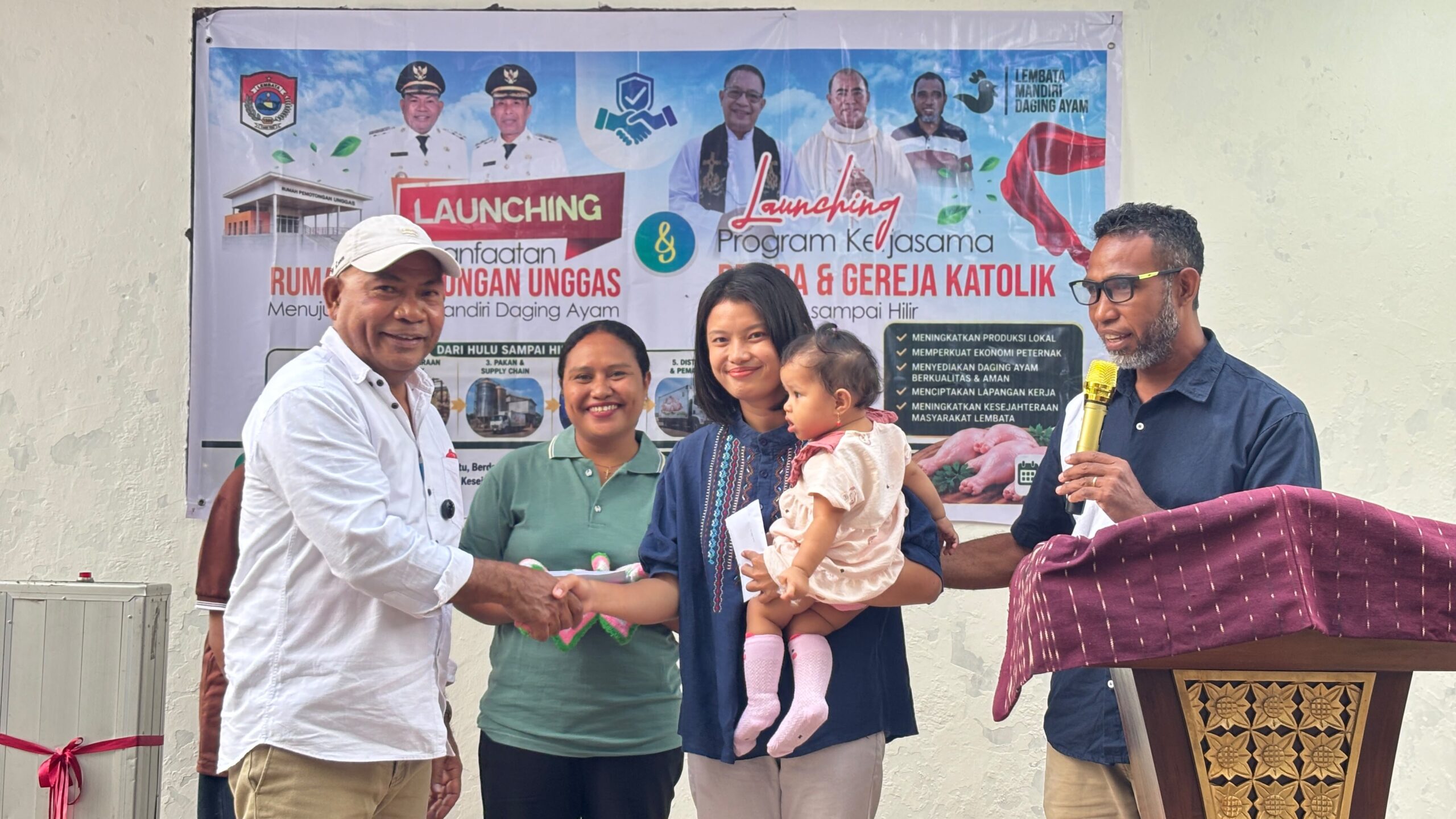 Pemkab Lembata Resmikan Rumah Potong Unggas Waikomo untuk Perkuat Hilirisasi Peternakan. Foto: Istimewa.