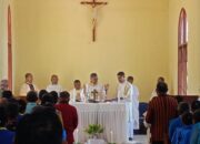 Keterangan Foto: Peresmian Kapela Santo Laurensius Buangbuto Berlangsung Khidmat dan Meriah/Foto: Istimewa.