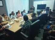 Bupati Lembata P. Kanisius Tuaq Pimpin Pertemuan Strategis dengan Bank NTT. Foto: Istimewa.
