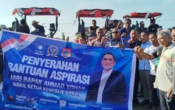 Penyerahan Bantuan Alsintan untuk Puluhan Kelompok Tani. Foto: Istimewa.