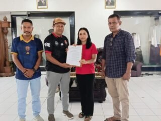 PSSI Ende Tunjuk Cicih Badeoda Jadi Manajer Perse di ETMC Flores Timur